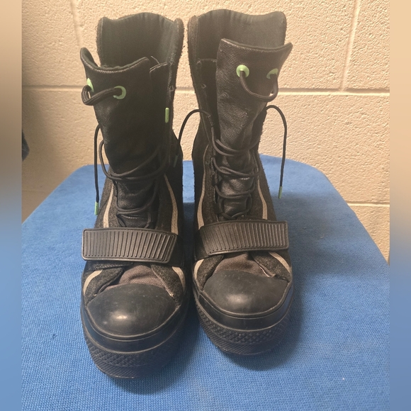 Converse GR82 Chuck Taylor All Star Chunky Boots 569634C Black Gray Women’s 10 - Picture 1 of 10